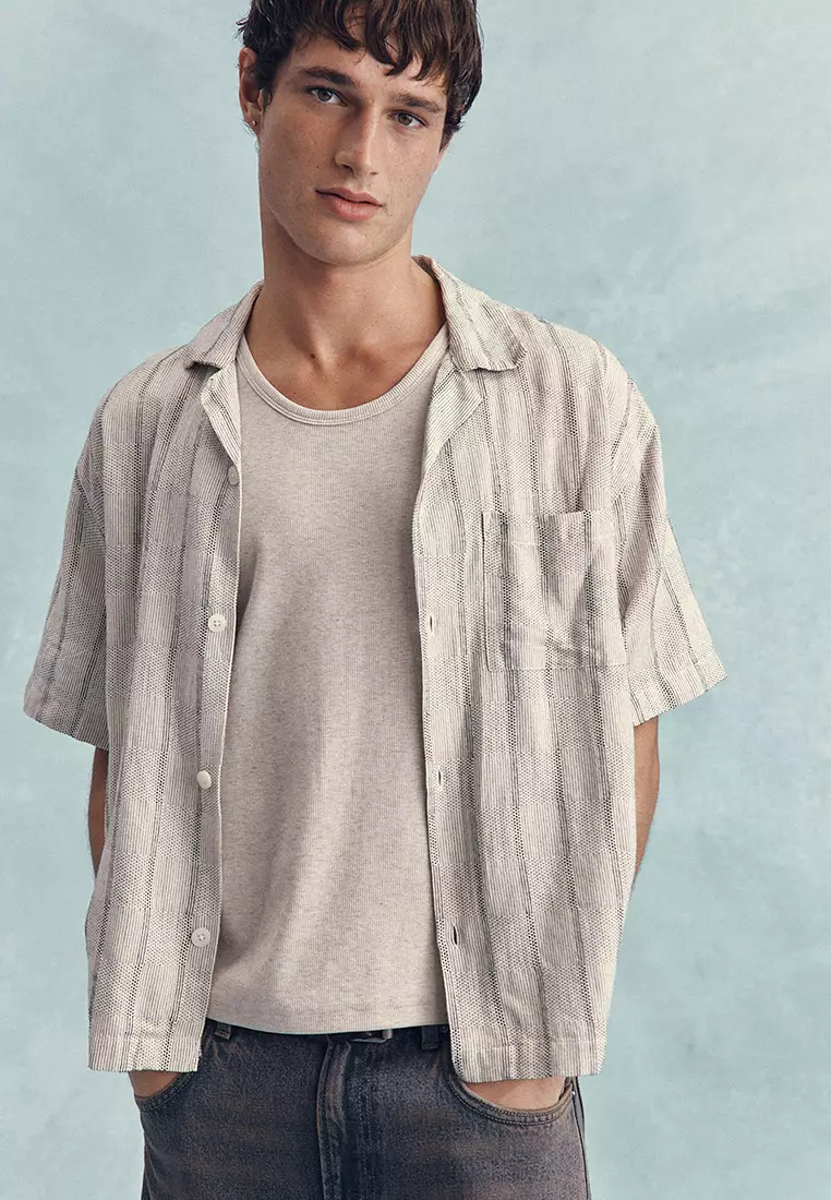 Box Fit Short Sleeves Shirt