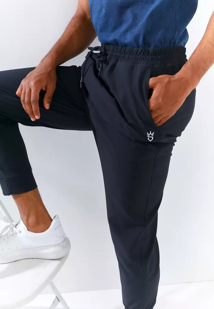 Sharks - Active Jogger Pants - Black [SGD2K0187]