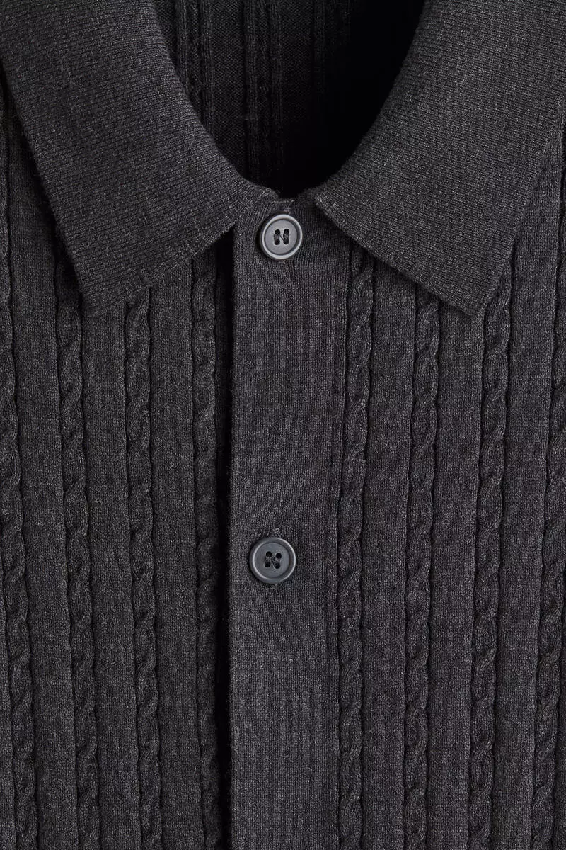 Regular Fit Cable-knit short-sleeved shirt