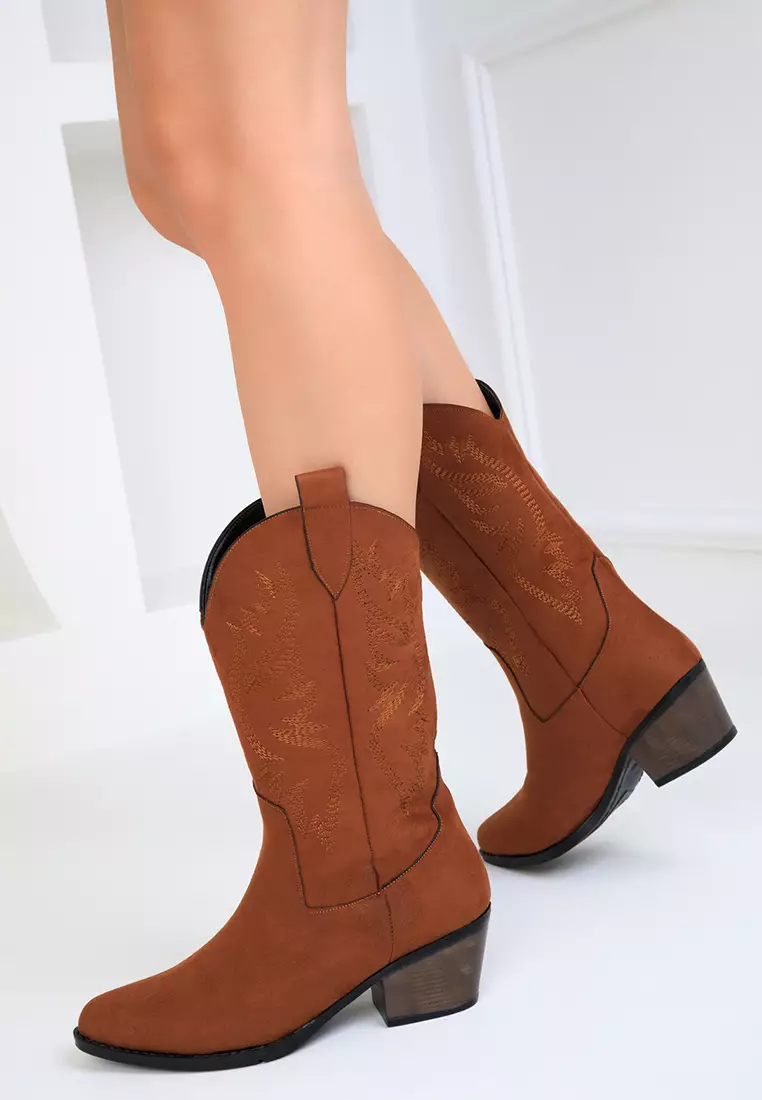 Womens cowboy boots stores near me top