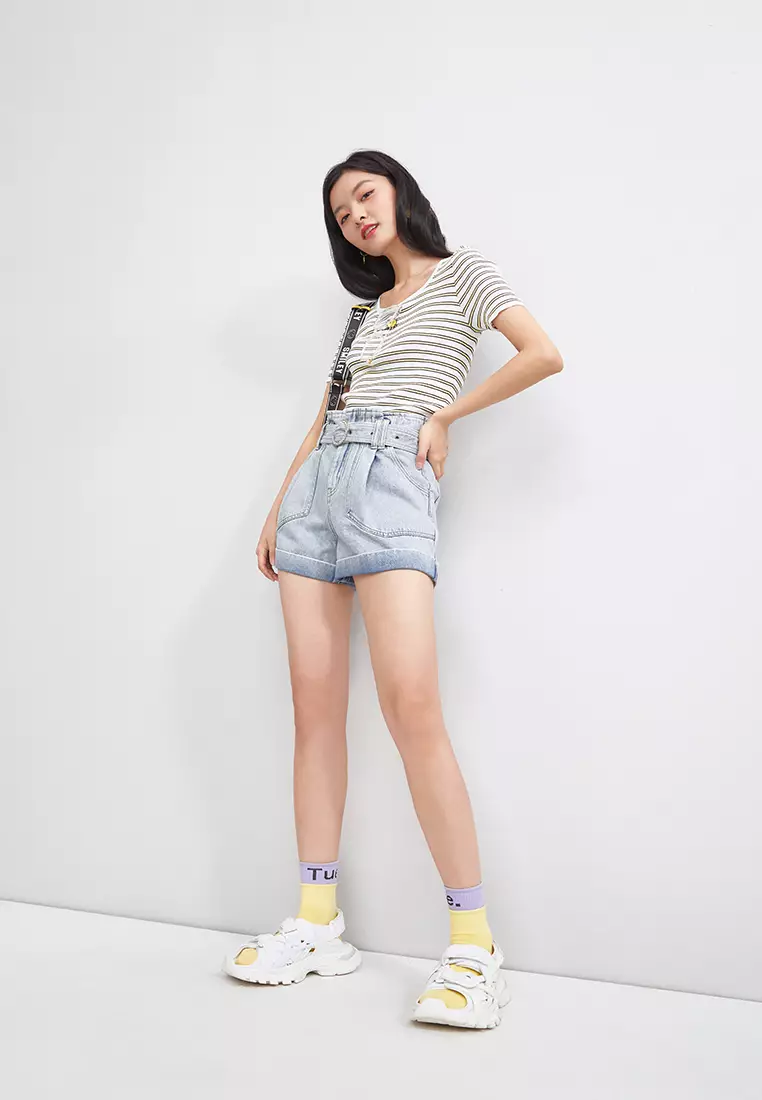 Loose Cuff Light Washed Denim Shorts
