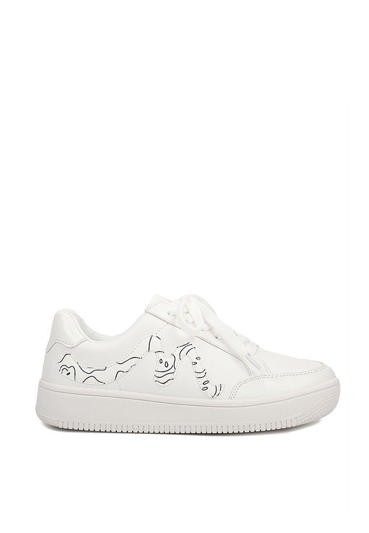 Smiley M Rounded Toe Sneakers