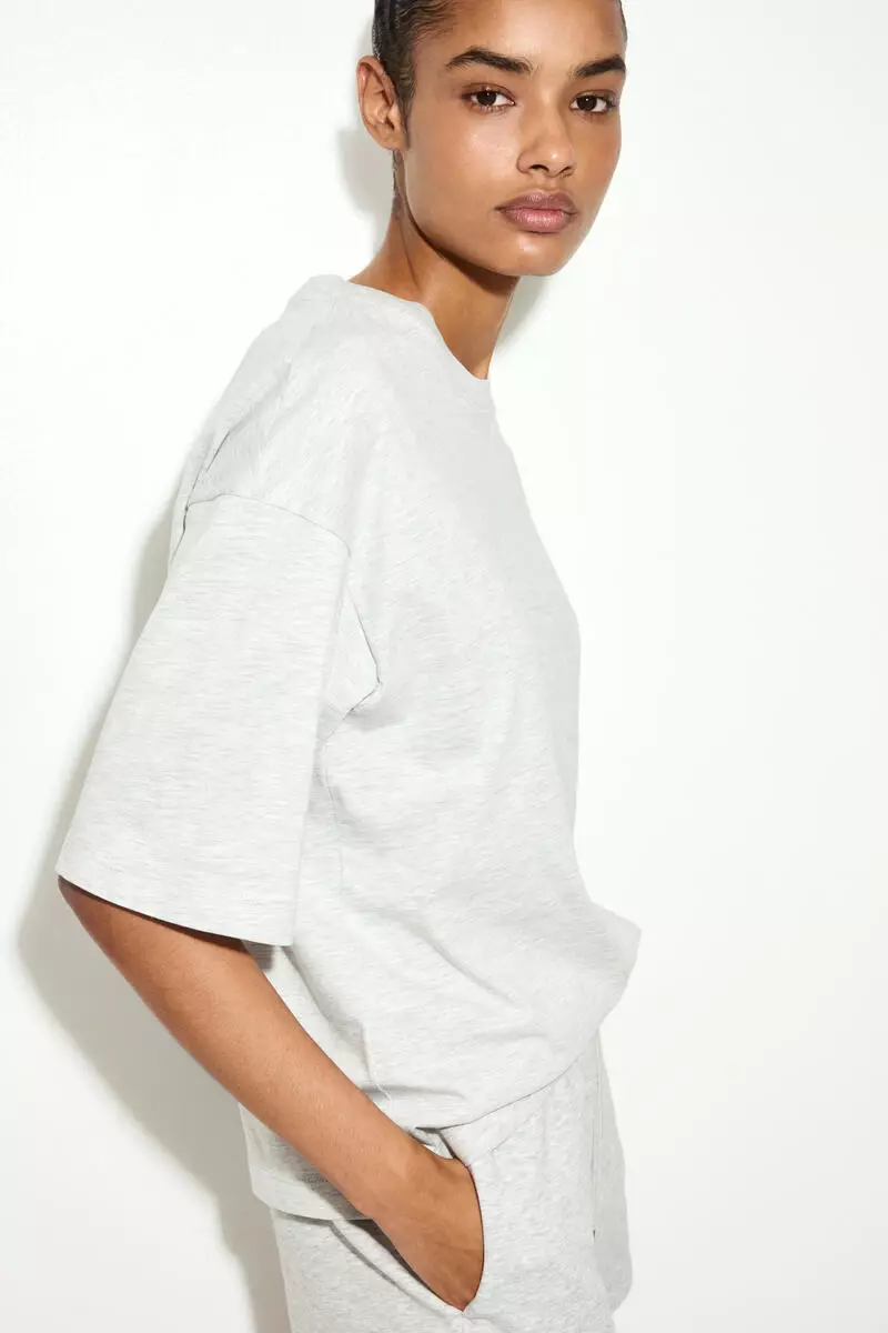 Loose-fit T-shirt