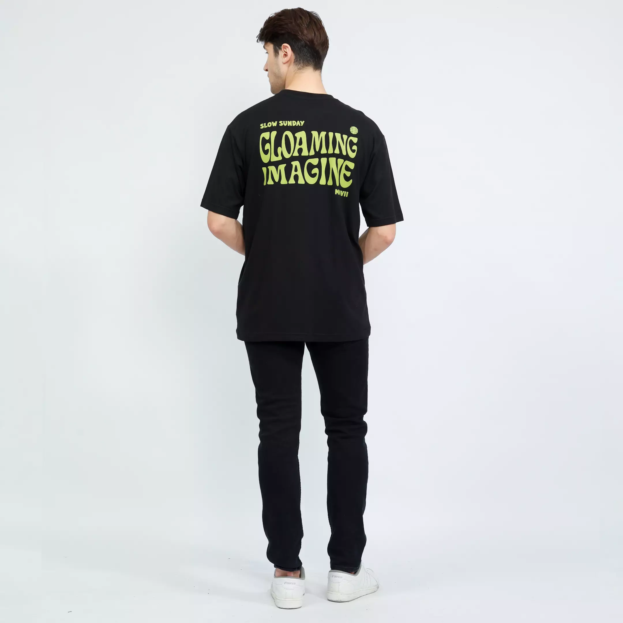 Kaos Design Slow Sunday Hitam Unisex