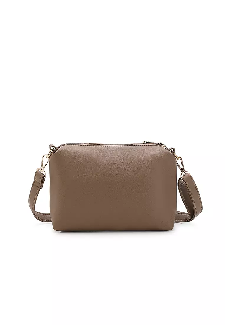 Women's Sling Bag / Crossbody Bag (Tas Selempang Wanita) - Cokelat