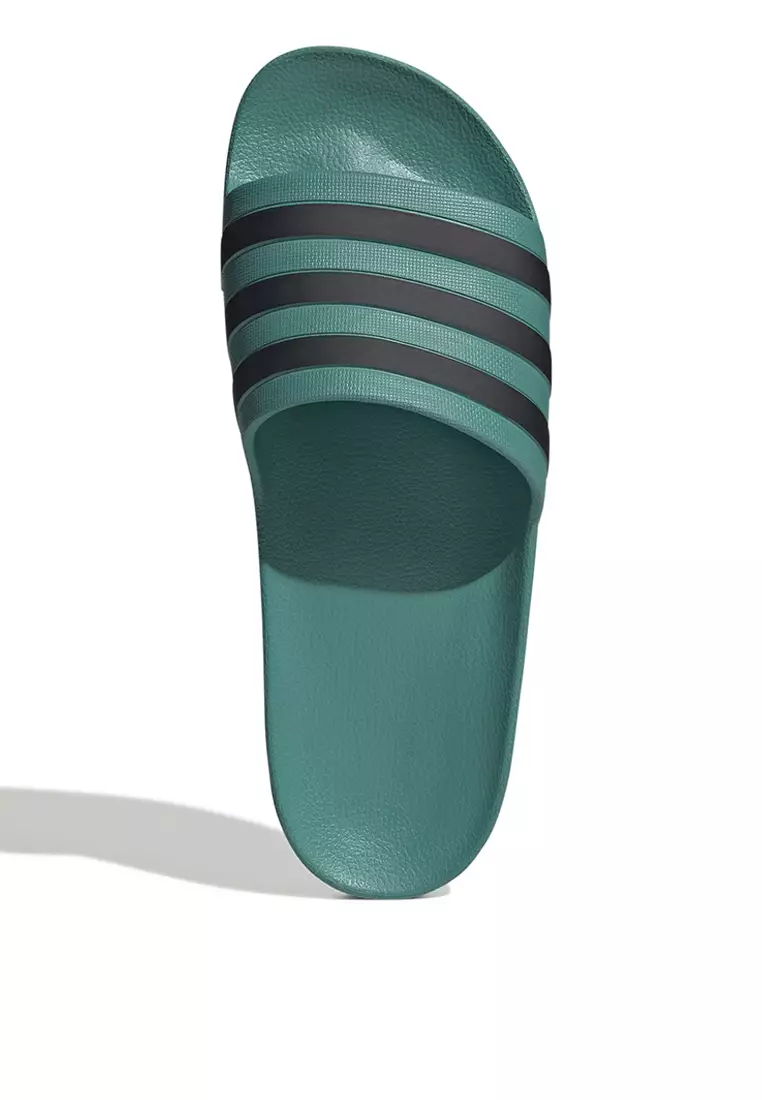 Adilette Aqua Slides