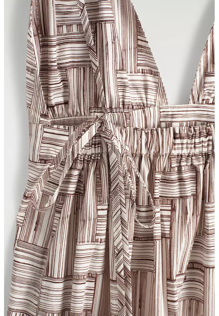 PRINTED V-NECK MAXI DRESS