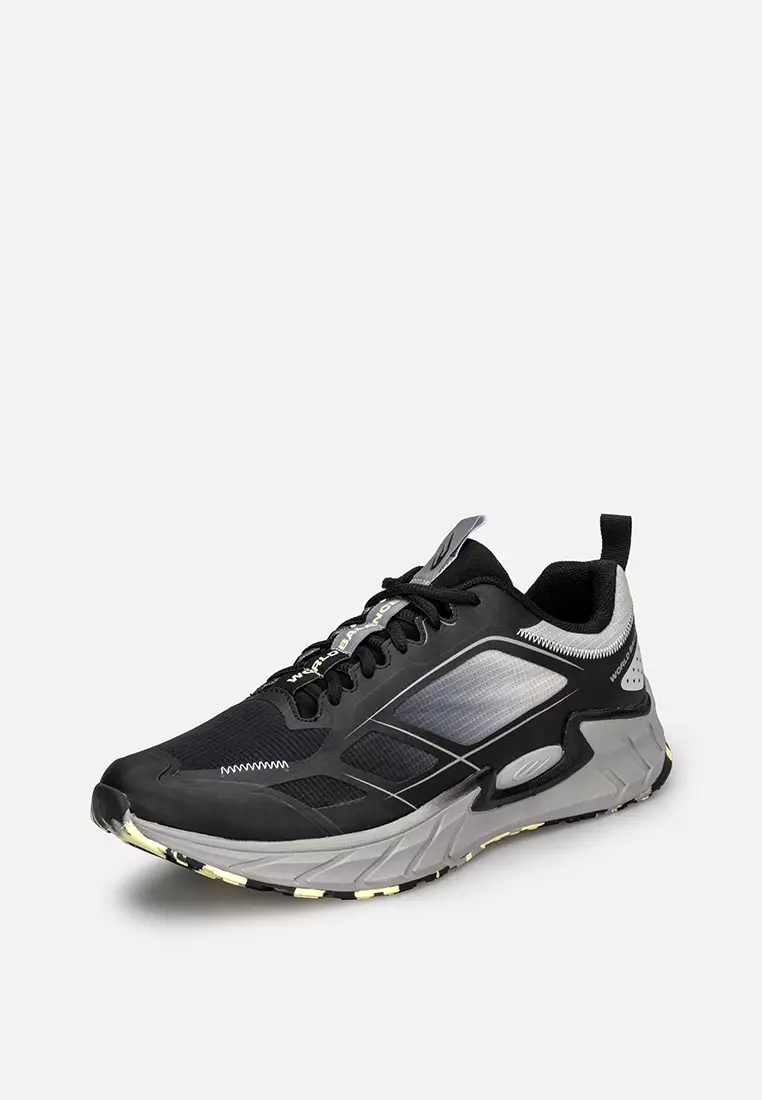 World balance trail shoes top