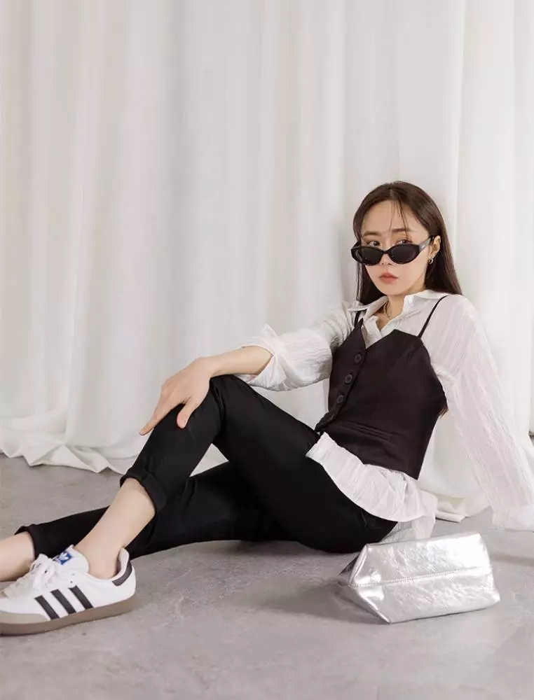 素色腰鬆緊彈力貼身九分褲《KG0051》