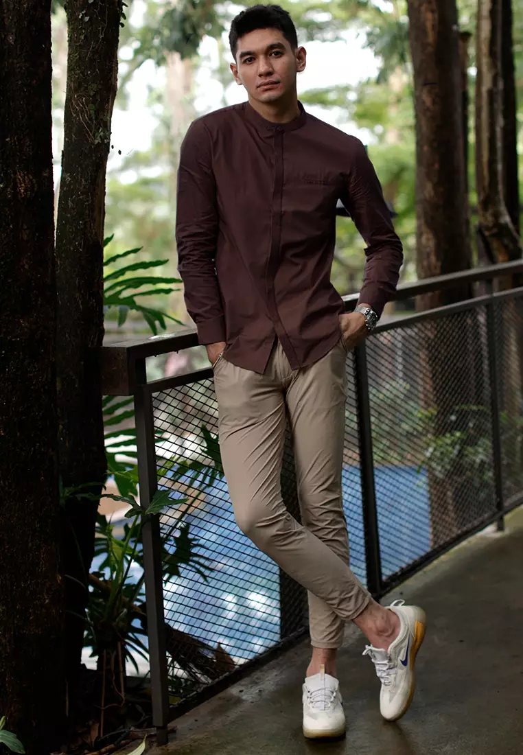 OXCON Kemeja Tangan Panjang koko bordir embrodiery collarless shirt Chesnut