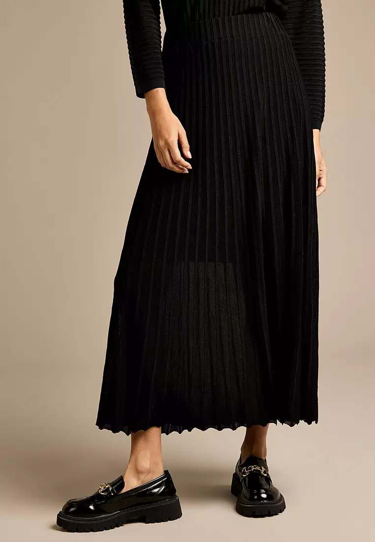 Amrie Black Knitted Skirt