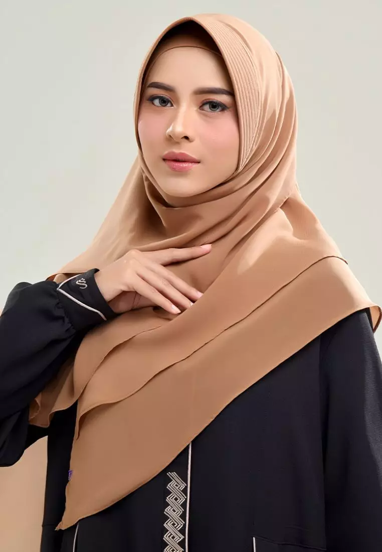 Rabbani - Kerudung Instan Dewasa Zagato - Sugar Almond