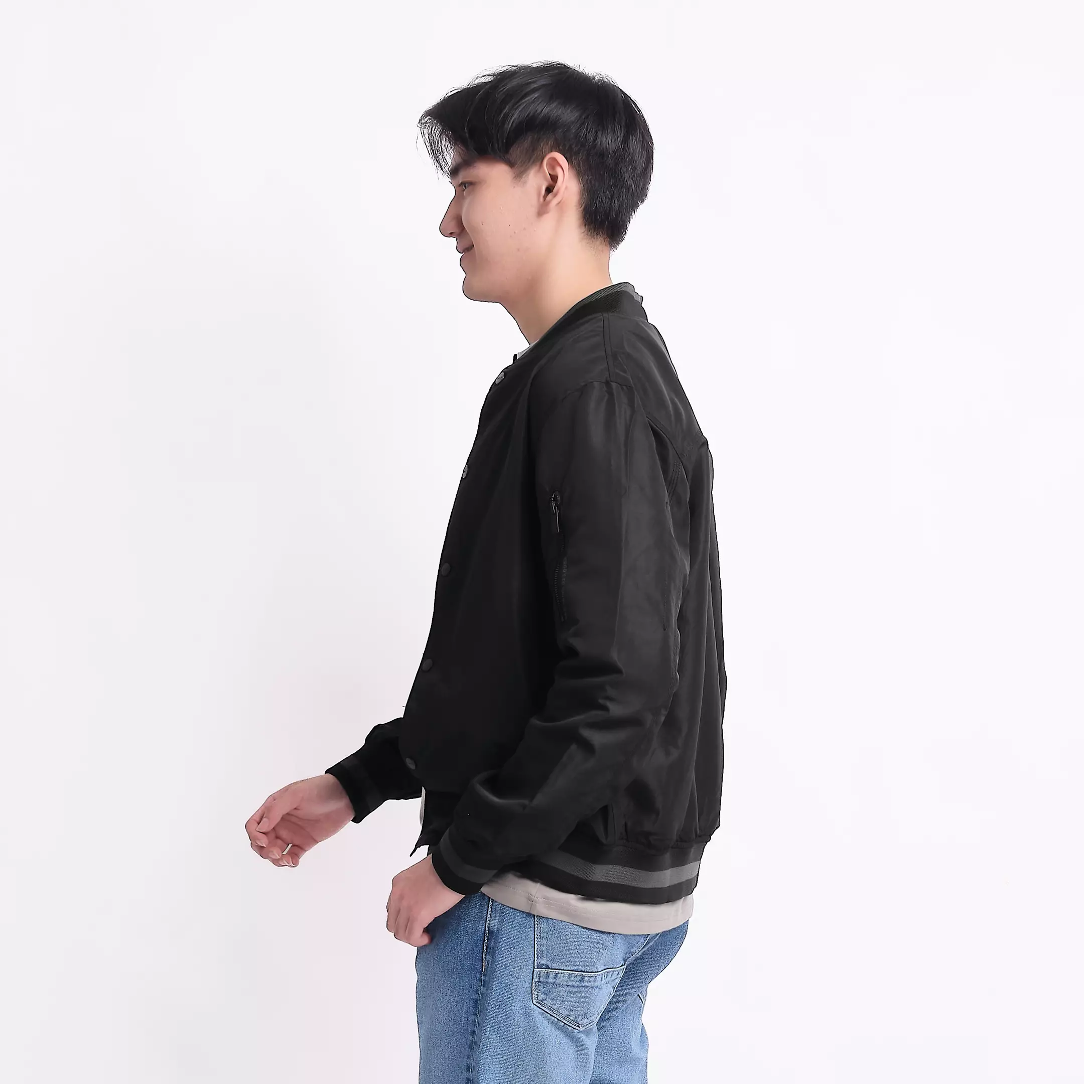 TRIPLE Jaket Bomber Parasut (JK PRS 535 07 BLK) - Black