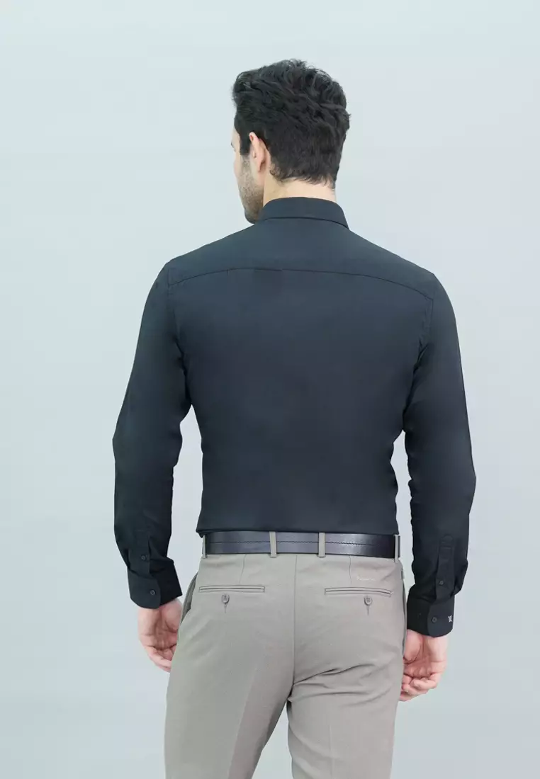 Johnwin - Kemeja Formal Basic - Lengan Panjang Warna Hitam FSH.650.Q251.968.C-L/S