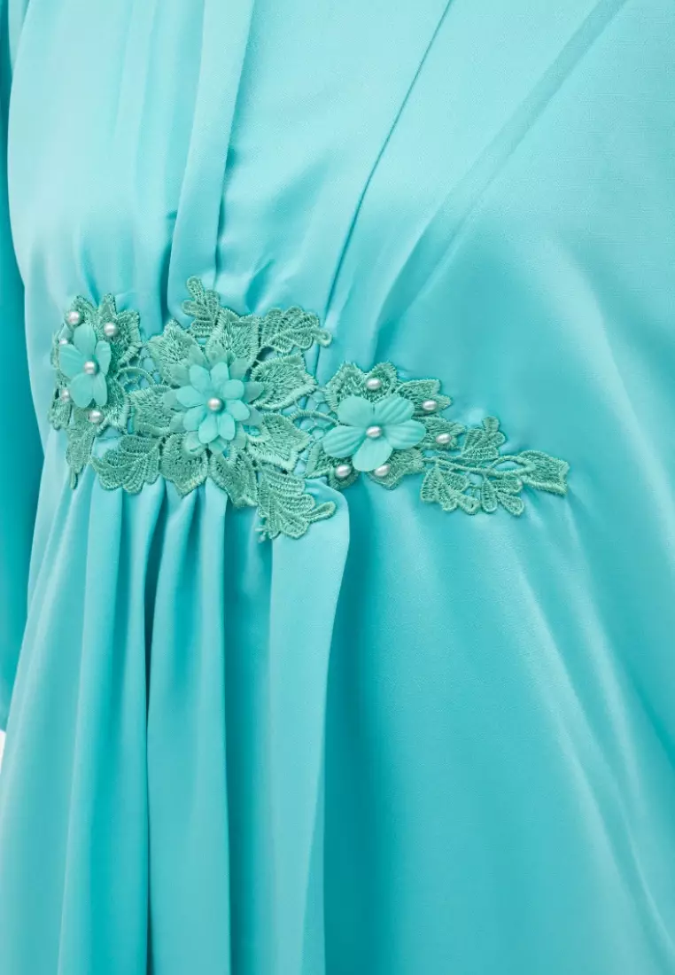 Aisa Kaftan in Tosca