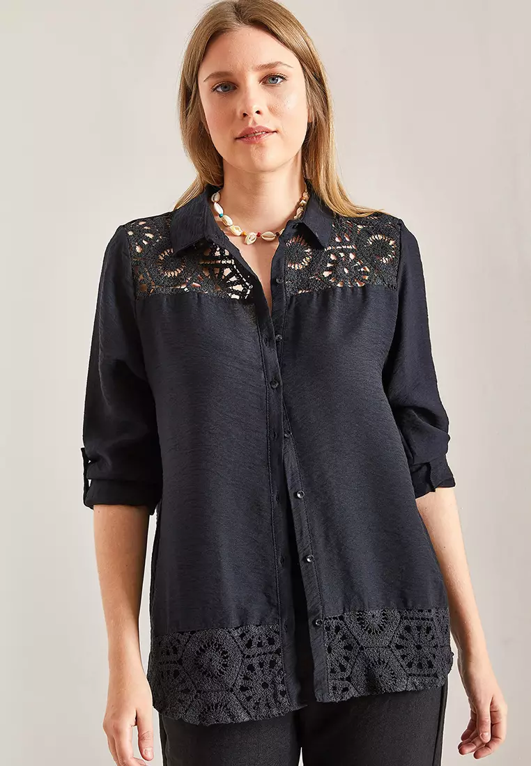 T-shirt Vintage Tania Lucci Taille M - Noir Avec Broderie Et Manches à Volants, Occasion En Très Bon état