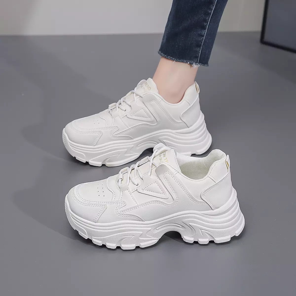 Sepatu Wanita Sekolah Pelajar Kasual Bertali Sneakers Cewek Kampus SM21