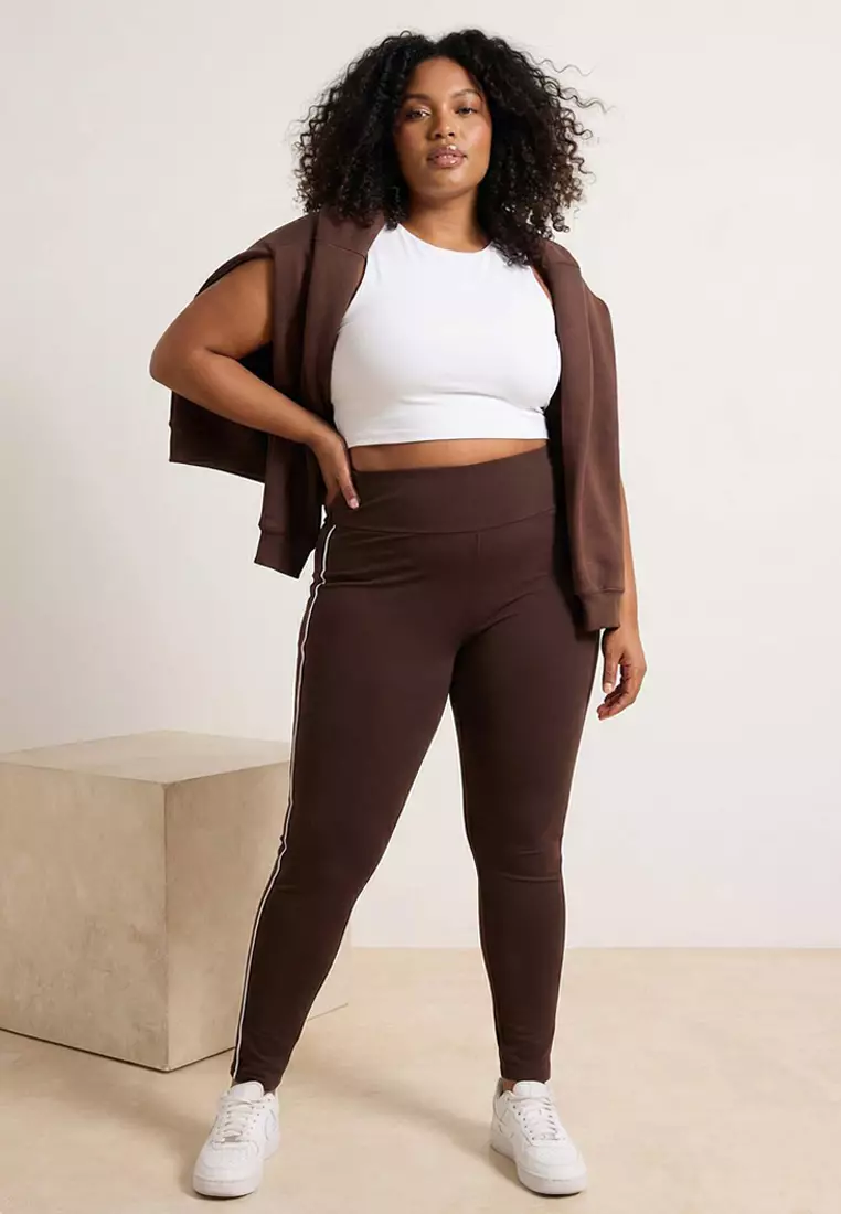 Brown Soft Brushed Fabric Piping Detailed Flexible Knitted Plus Size Leggings Tbbss26Bv00001