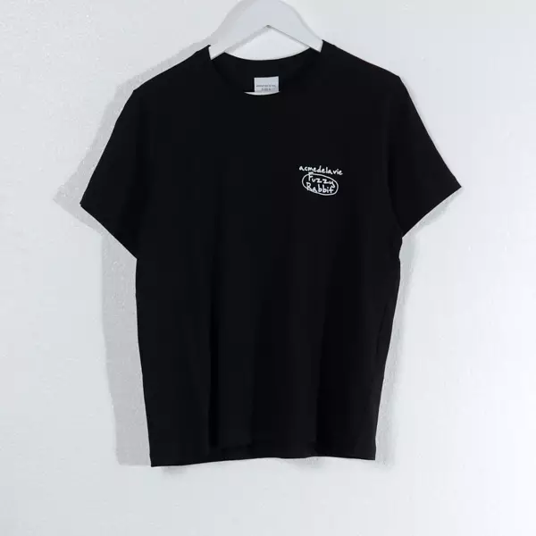 Kaos ADLV FUZZY RABBIT TEXT WHITE BLACK TSHIRT LADIES 100% ORIGINAL