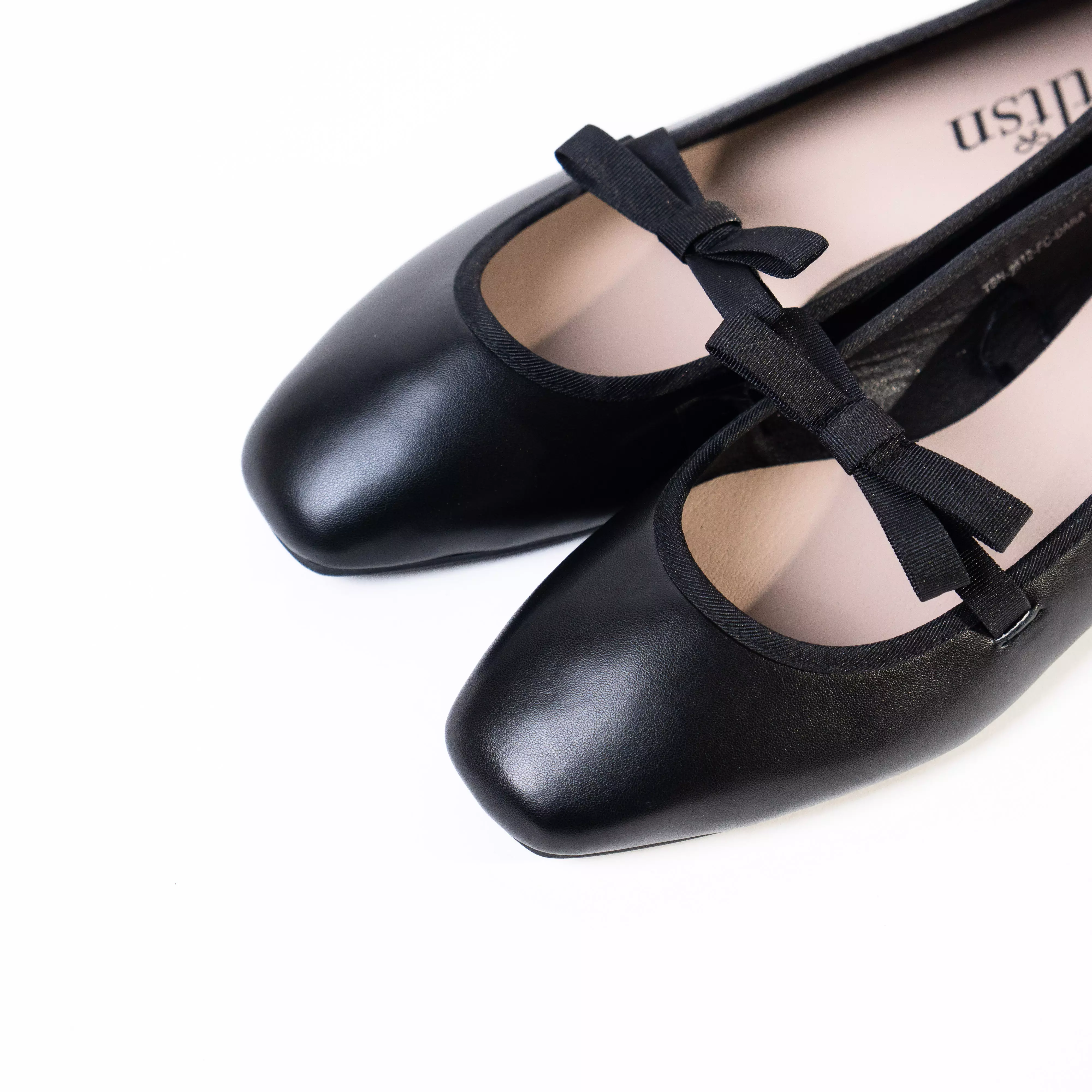 The Little Things She Needs - DARA [Online Exclusive] Flatshoes Sepatu Wanita BLACK