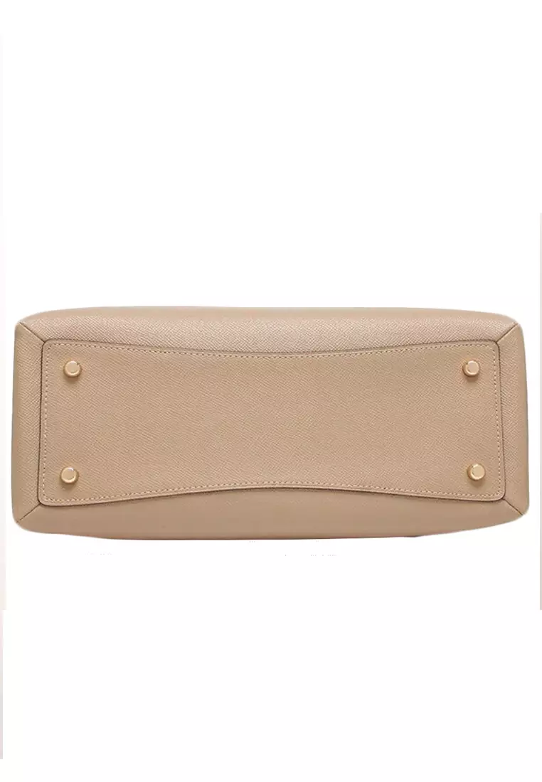 Coach Coach Lillie Carryall Taupe 2024 Buy Coach Online ZALORA