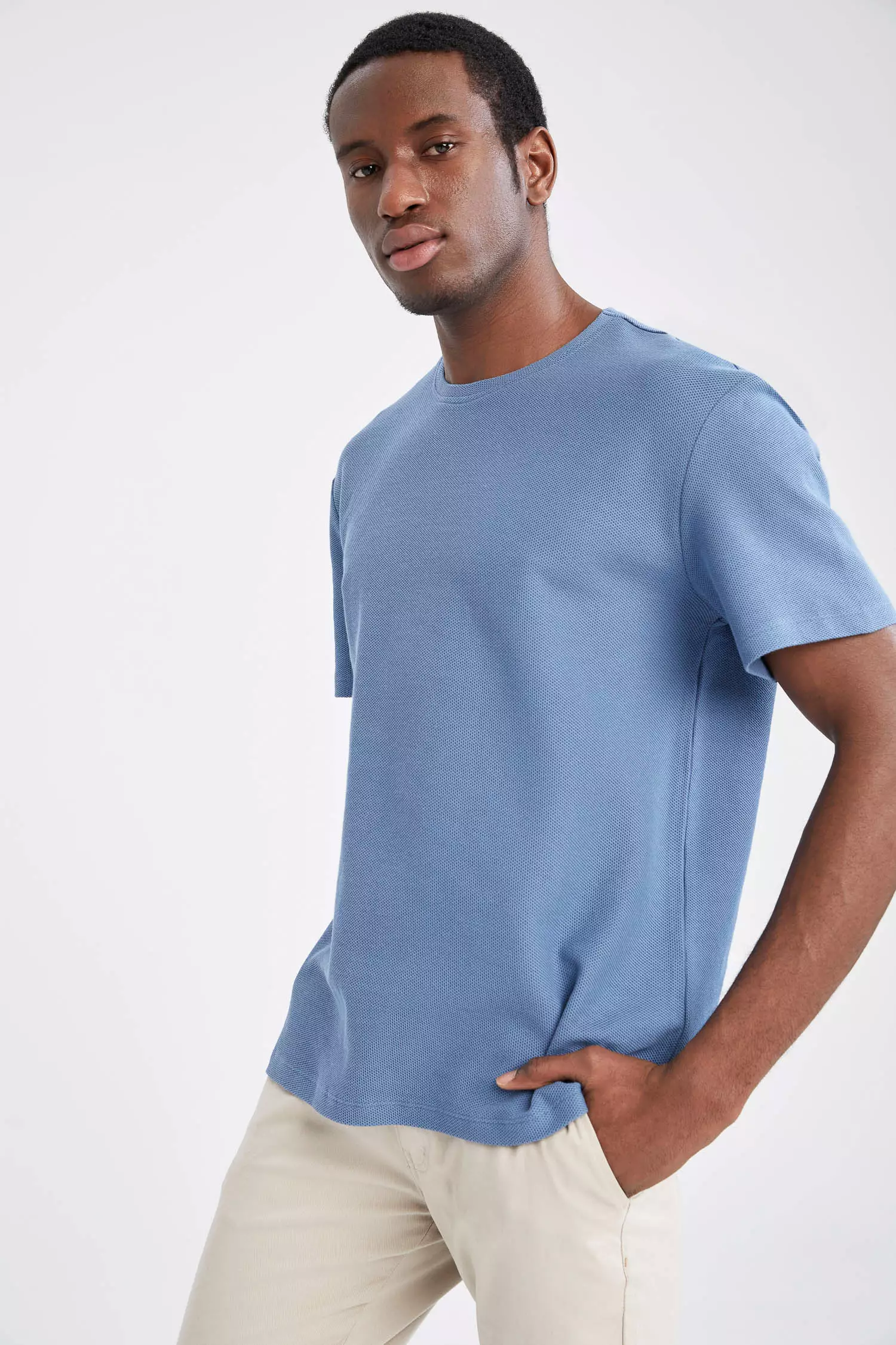 sky blue t shirt round neck