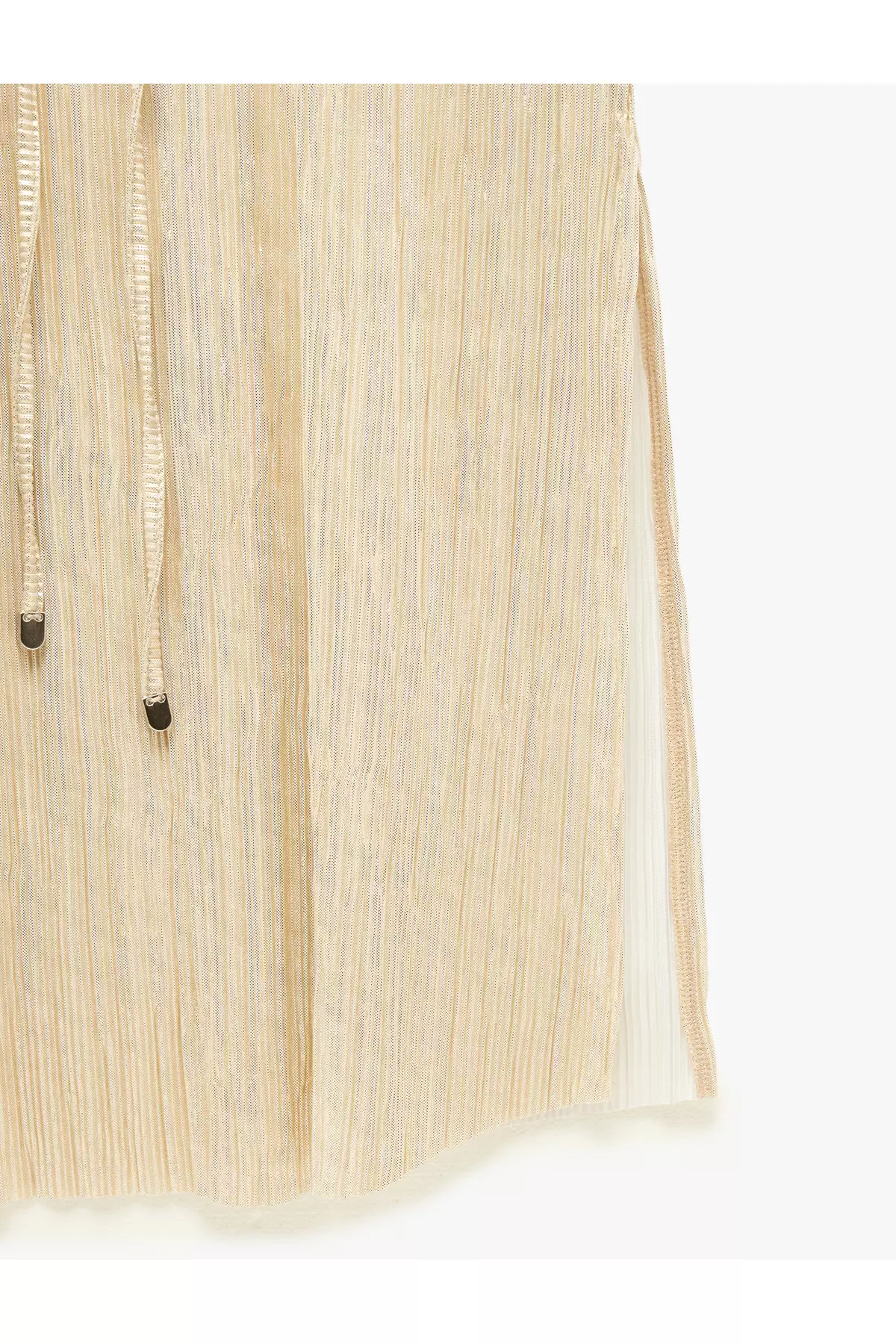 Sleeveless Crew Neck Slit Detail Shiny Pleated Pleated Long Dress With Belt