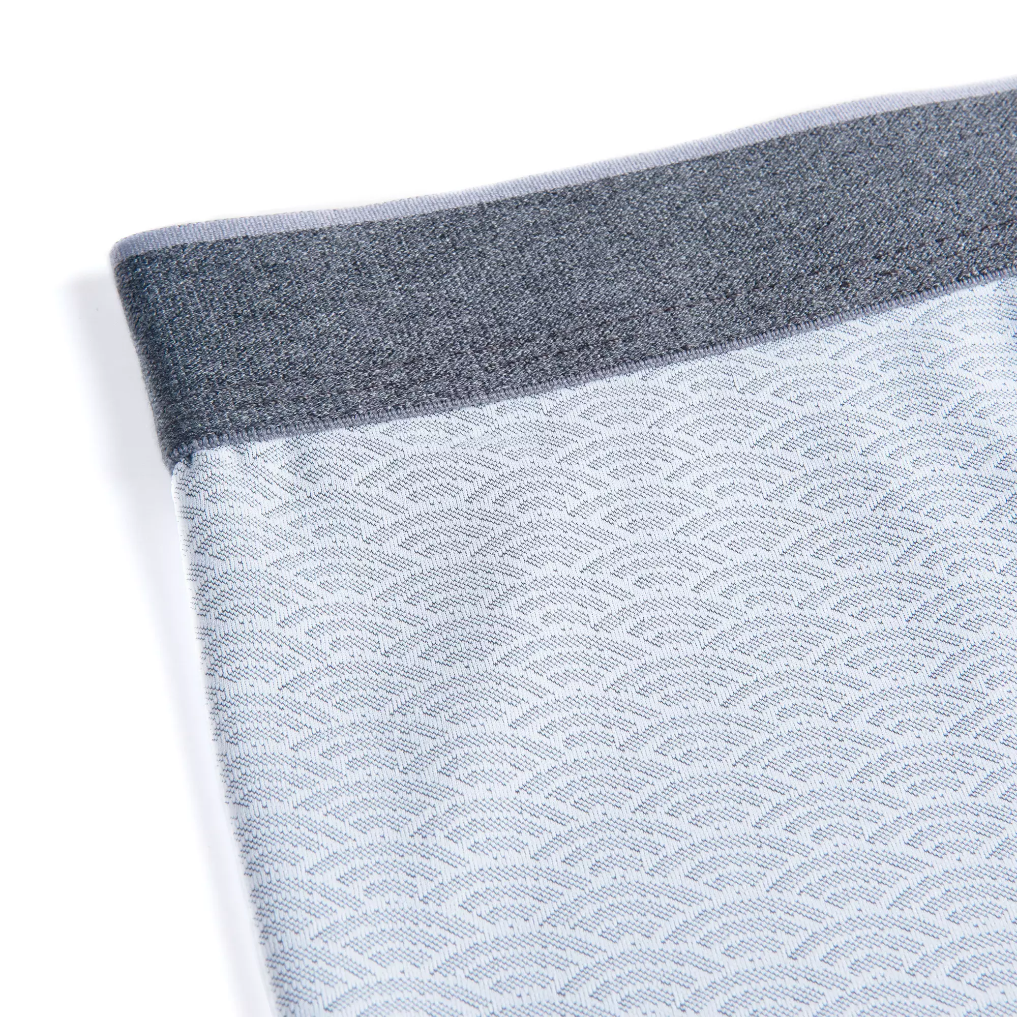 Flyman Celana Dalam Pria Boxer Ice Silk 1 pcs FM 3445 - Abu-Abu