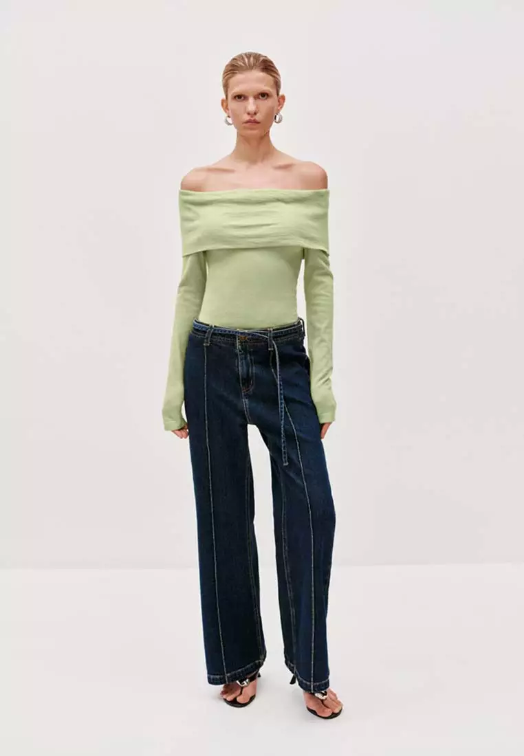 Draped Off-Shoulder Fine Knit Long Sleeve Slim Fit Top