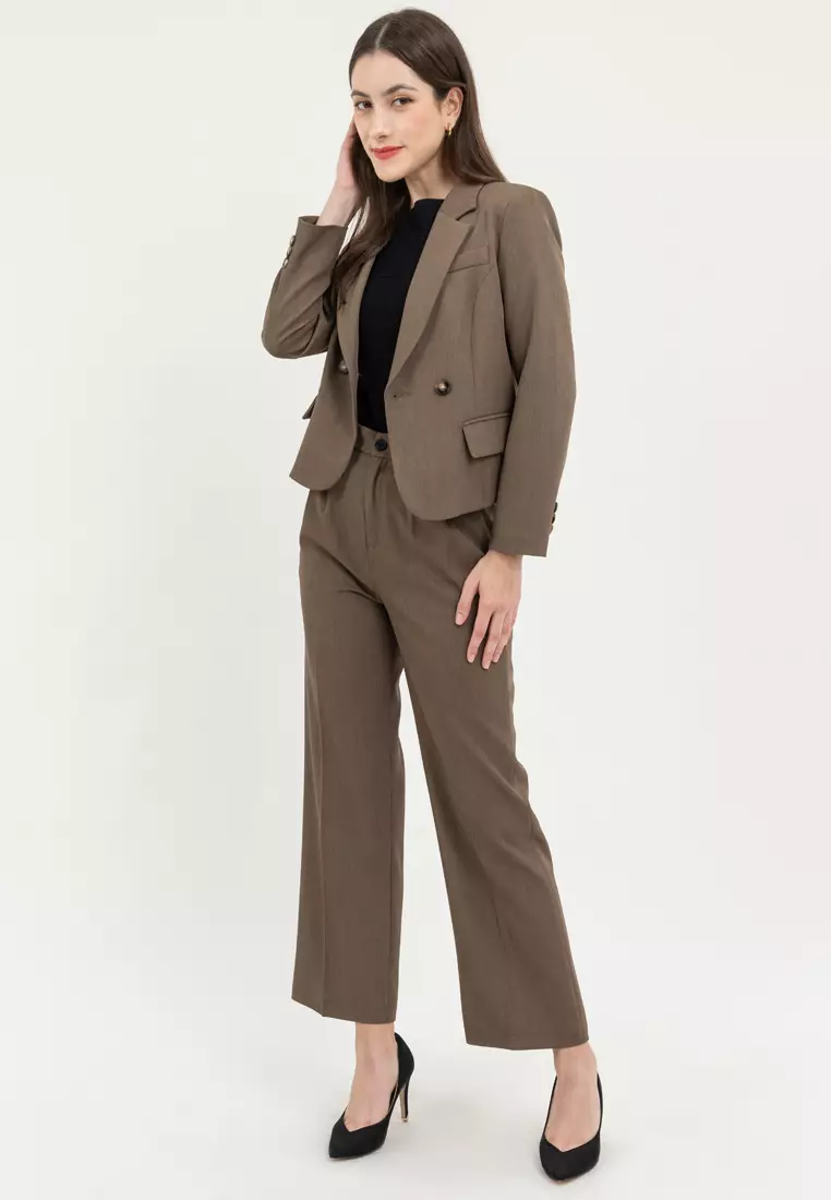 Comfort Fit Stretch Blazer with Pants