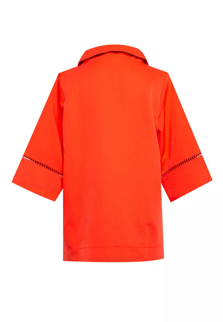 V-Shaped with Variation a Lace Line