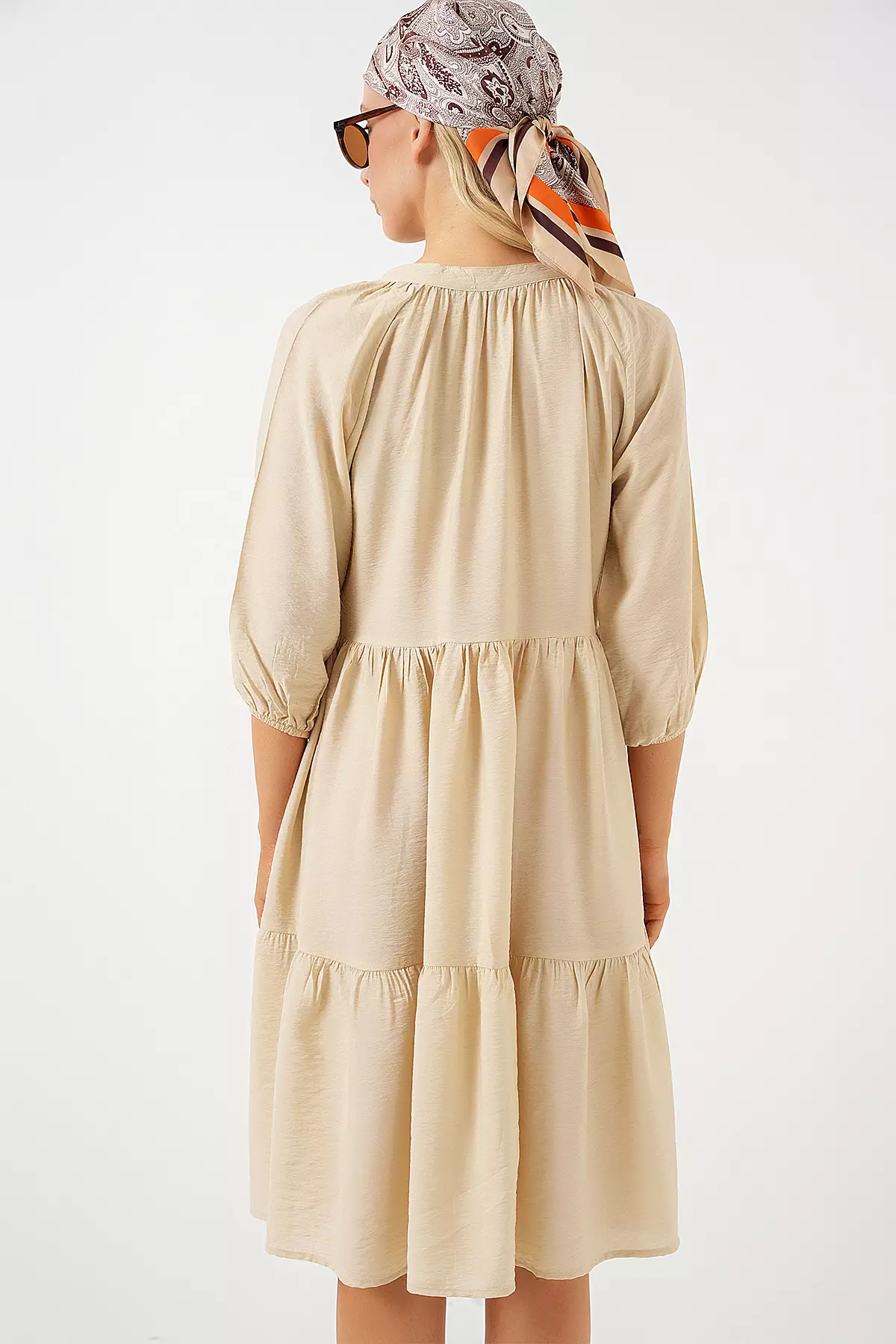 Buttoned Balloon Sleeve Dress