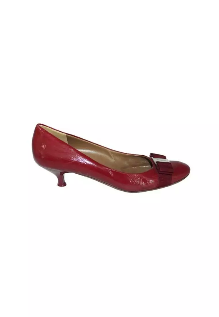 Salvatore ferragamo cheap kitten heels