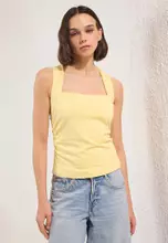 Light Yellow