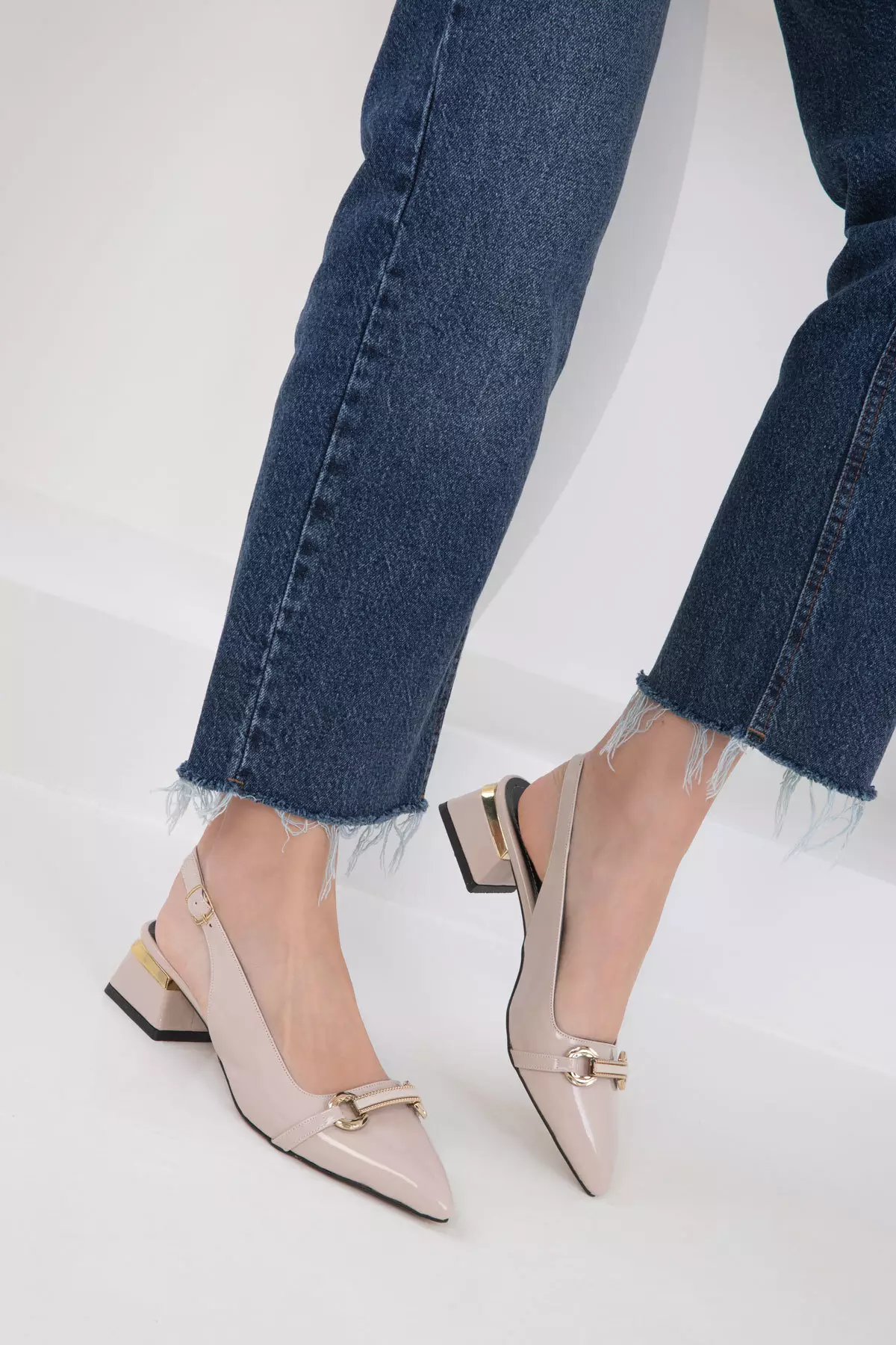 Beige Patent Leather Women's Classic Heeled Shoes 20423