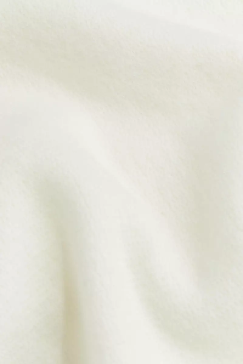 Brushed-finish scarf