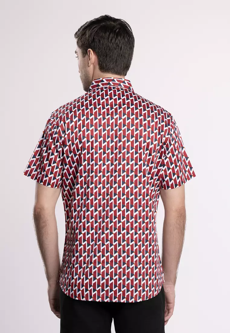 MOC - Kemeja Motif Lengan Pendek Pria Marvel - Red