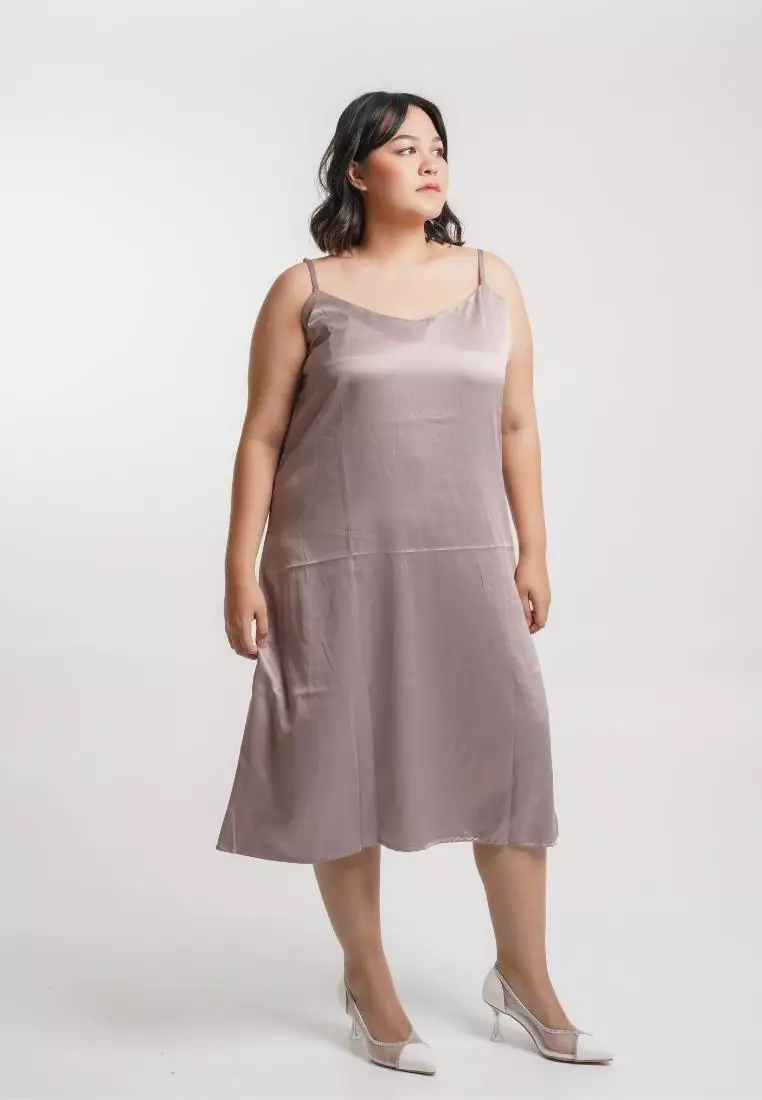 Plus Size Dress Soie Taupe