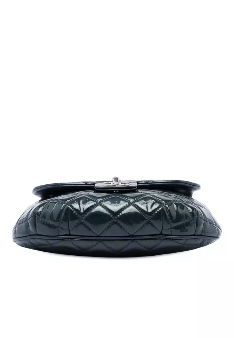 Pre-Loved Chanel Medium Quilted Patent Bubble Cc Flap