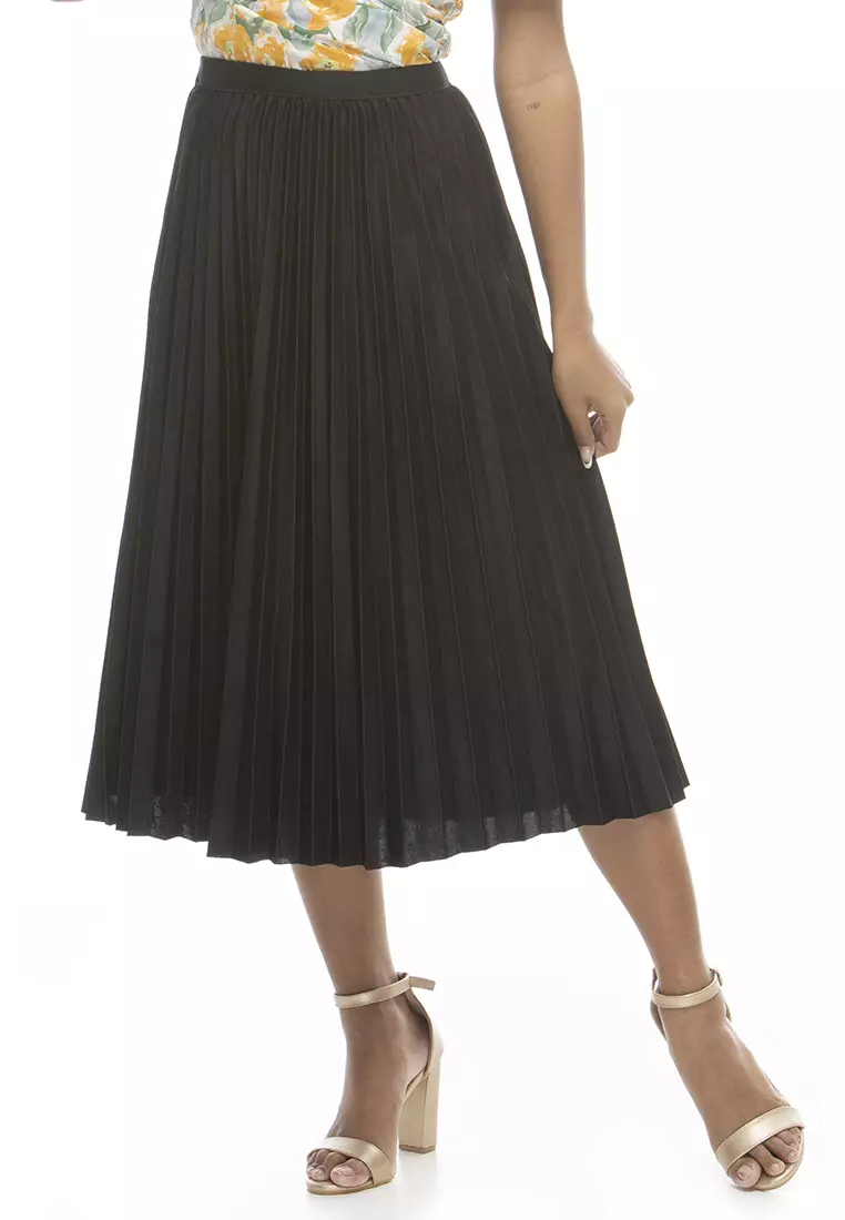 Black electric pleated on sale skirt