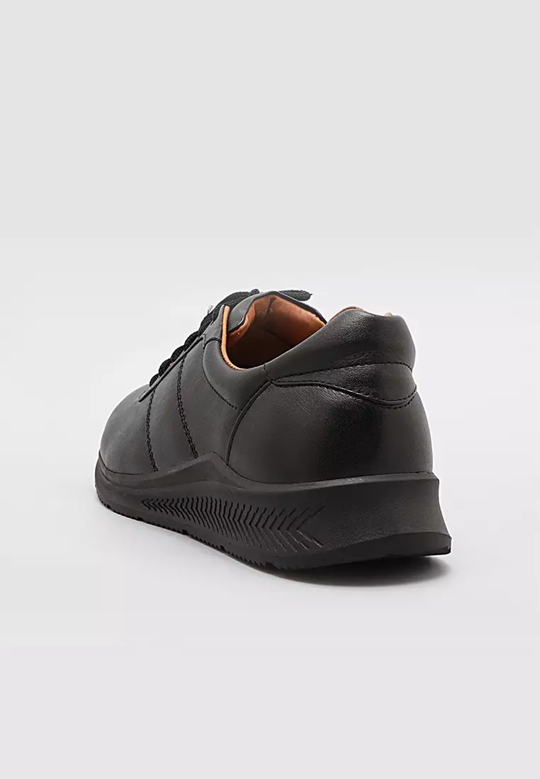 Buccheri Sepatu Pria Jakub Black