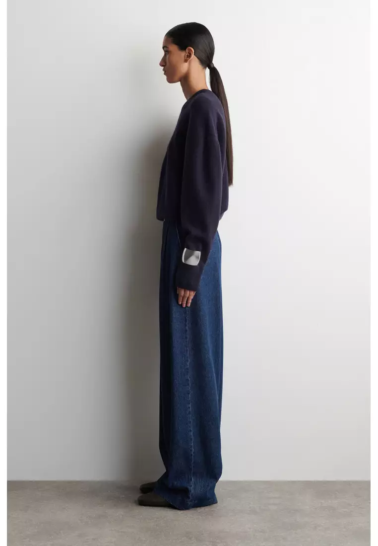 PLEATED WIDE-LEG DENIM TROUSERS