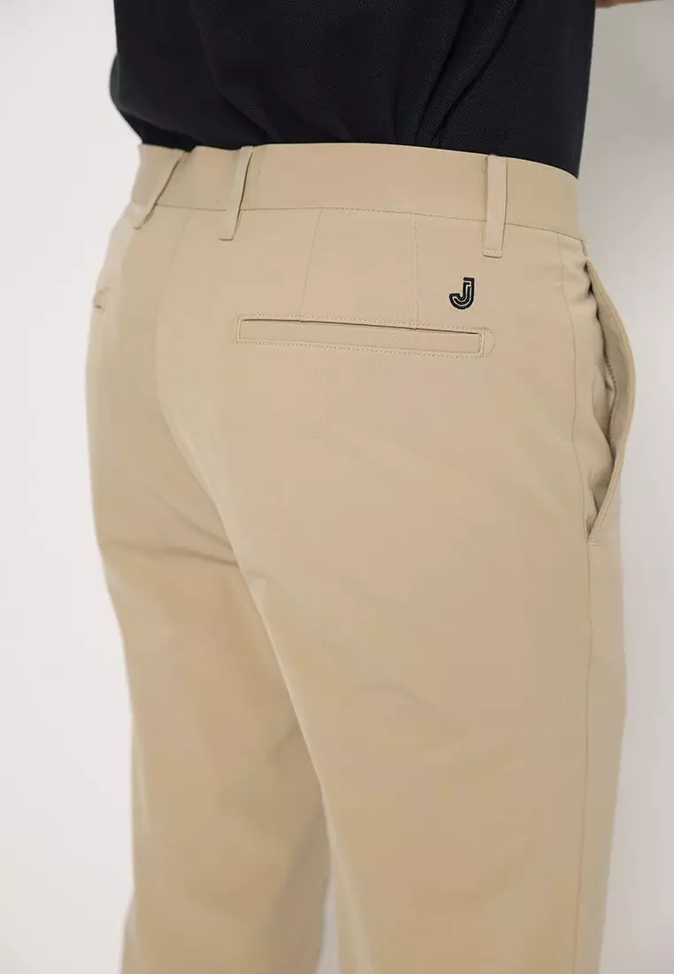 Jobb Active San Louis Celana Panjang Modern Slim Fit Beige 2