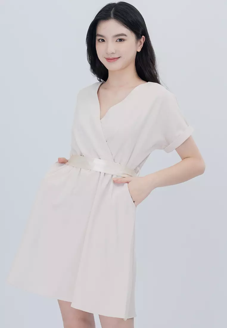 Buy Plain B. Plain B. Cooling Fabric Relaxed Fit V-neckline Mini Dinner 