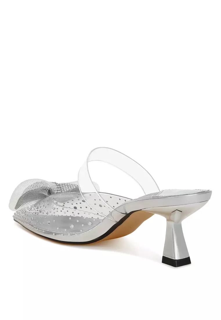 Sepatu Hak Kucing Busur Berhias Warna Perak