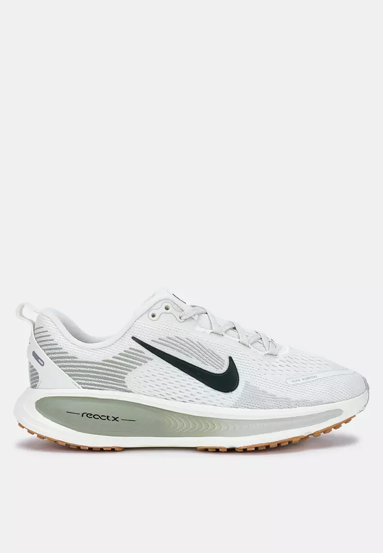 Nike Vomero 18