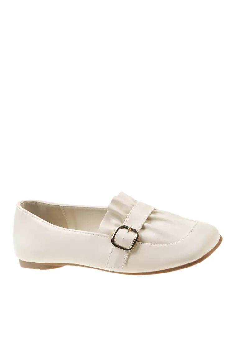 Discount on Twenty Eight Shoes  shoes - SKU: VANSA Fashionable Pleated Square Toe Flats VSW-F-83824