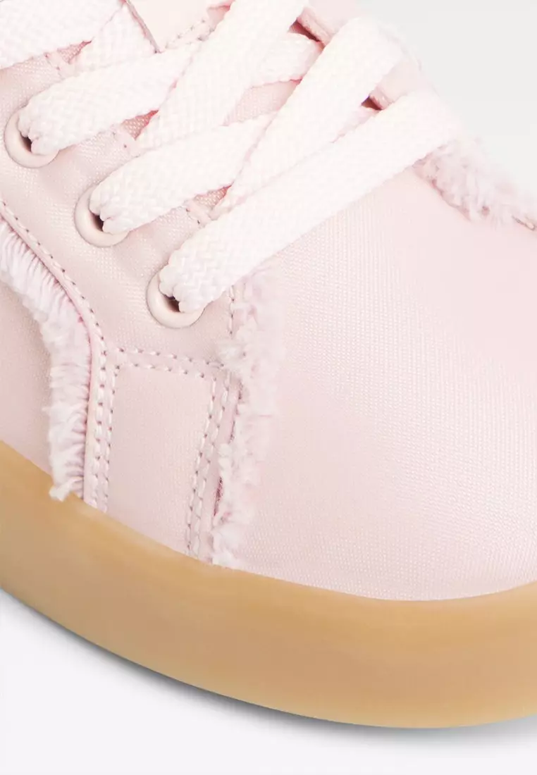 Mtl72Sneaker-L Low-Top Sneakers