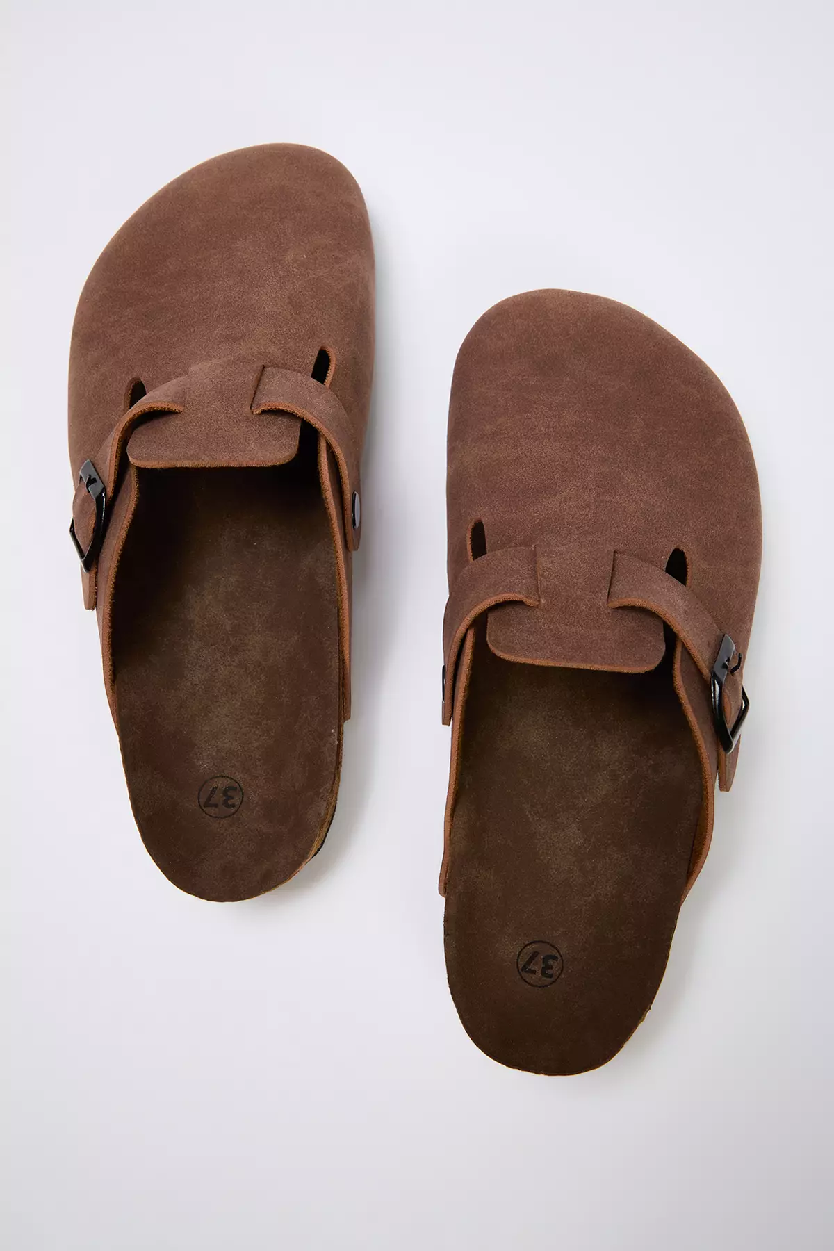 Brown Closed Front Flat Women's Sabo Slippers Takss25Te00001