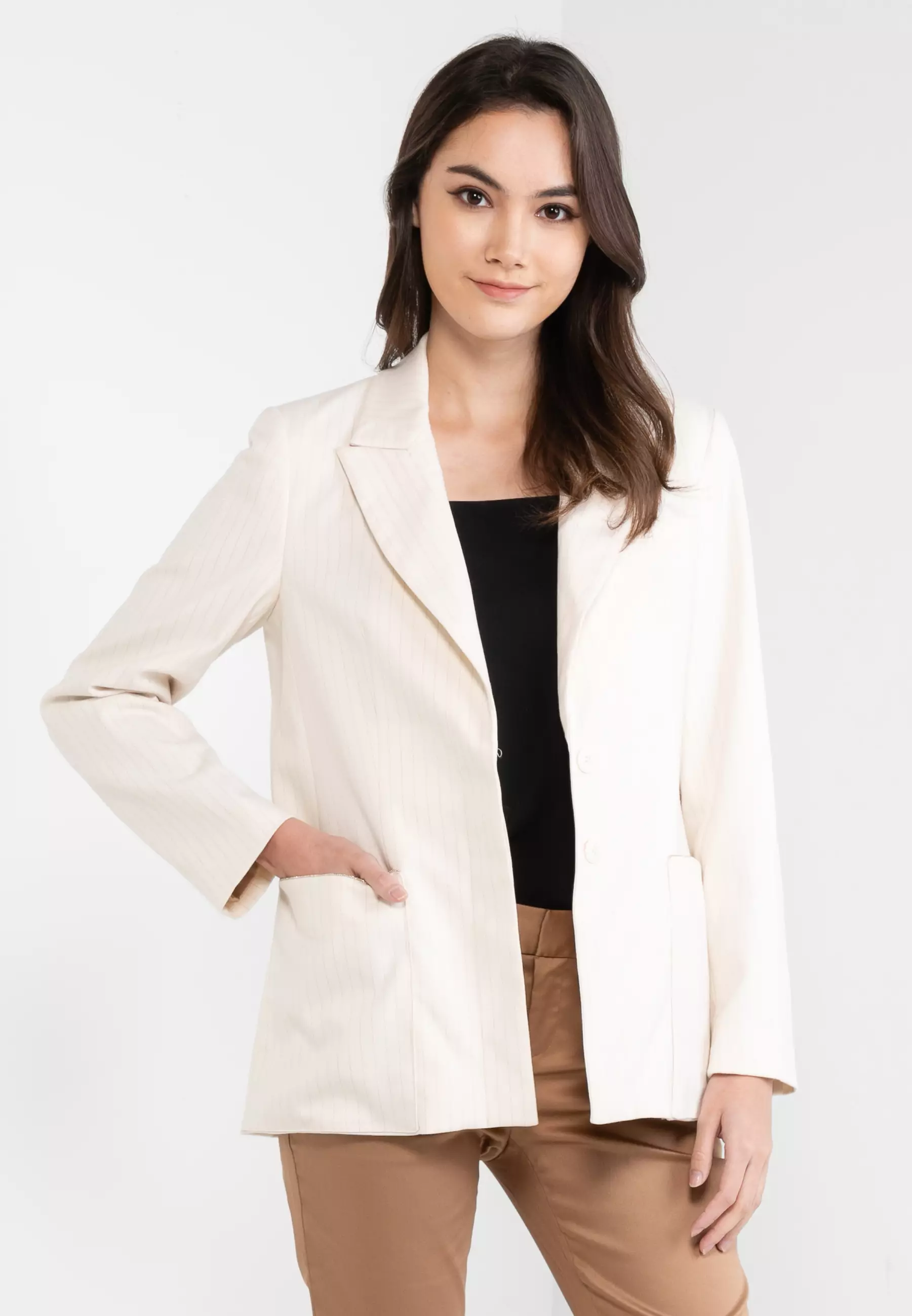 White sale womans blazer